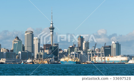 Auckland city skyline, New Zealand Auckland city skyline, New Zealand 33697528