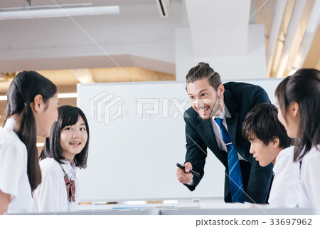 Junior high school student and female teacher 33697962