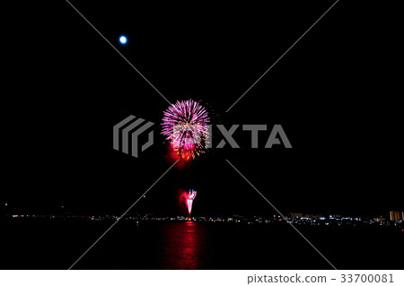 橫須賀煙花節Yokosuka Kaito節〜美國海軍基地的視圖〜2017年8月5日（神奈川縣） 33700081