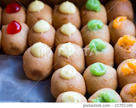 Local dessert bakery donuts ball with colorful jam 33701106