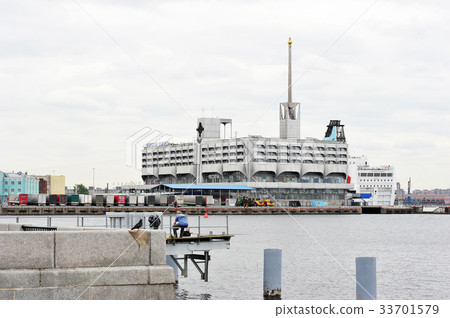 Building of the marine station in Saint-Petersburg 33701579