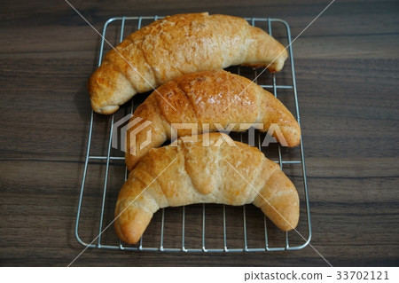 Salzstangen（鹽麵包，salzstangen，麵包卷，新月麵包） 33702121