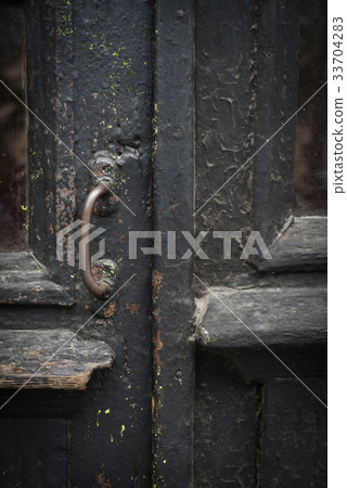 vintage brown wooden door vintage brown wooden door 33704283