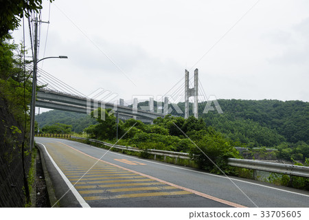 Vomiting dam horizontal national road (Miki City, Hyogo Prefecture) 33705605