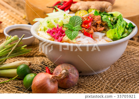 Assam Laksa (Noddle in Tangy Fish Gravy) Assam Laksa (Noddle in Tangy Fish Gravy) 33705921