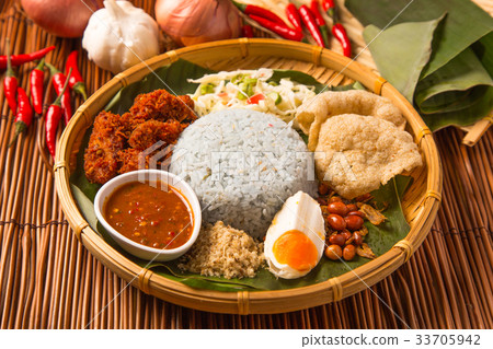 Nasi kerabu Nasi kerabu 33705942