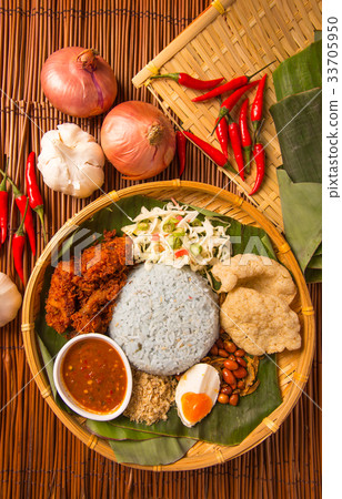 Nasi kerabu Nasi kerabu 33705950