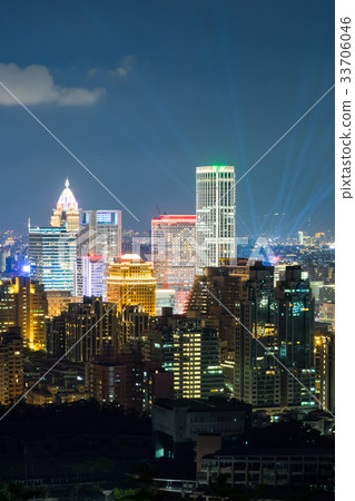 晚上的台北景色 33706046