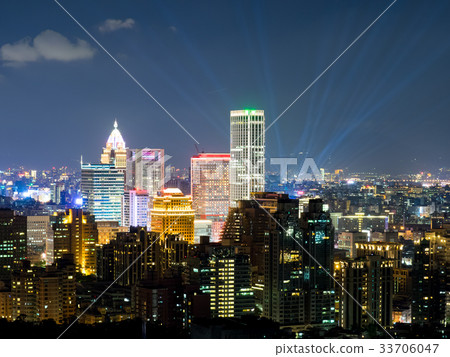 晚上的台北景色 33706047