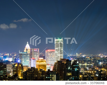 晚上的台北景色 晚上的台北景色 33706048