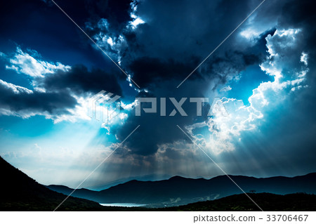 Light beam Light beam 33706467