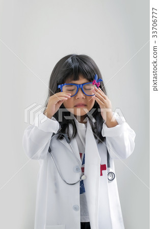 asian girl in doctor or medical suite uniform 33706777
