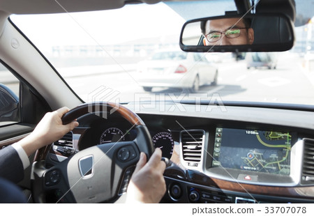 Businessman, car, Marine City, Haeundae-gu, Busan 33707078