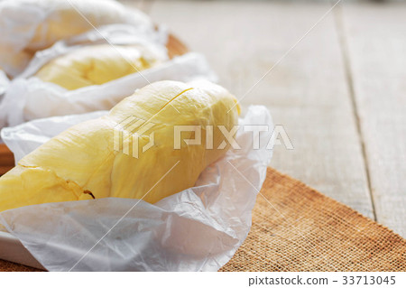 Durian on wooden. 33713045