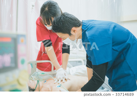 physician, heart massage, hospital 33714689