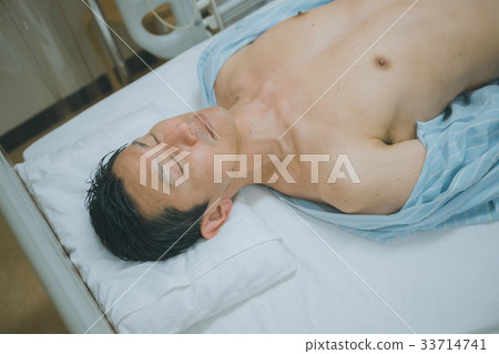 男人 男 男性 33714741