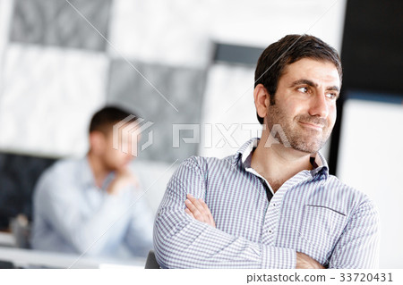 Portrait of businessman 33720431