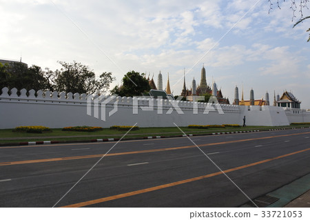 Grand Palace Grand Palace 33721053