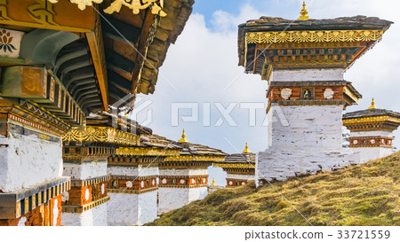 Dochula pass 108 chortens (Asian stupas), Bhutan 33721559
