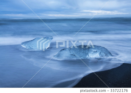 Glacier, Jokul Salon, Iceland 33722176