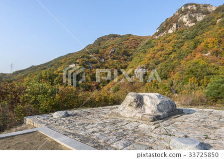 Yangjae Hwangam Temple, Wangam-sa Temple, Cheonbu Mountain, Yangju-si, Gyeonggi-do 33725850