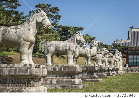 Monsu, Jungryung, Hongyeongneung (Historic Site No. 207), Namyangju City, Gyeonggi-do 33725948