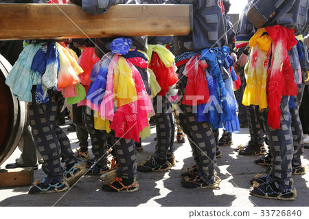 The people of floats (Aichi Prefecture, Inuyama Festival) 33726840