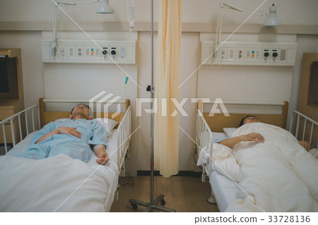 入院病人 住院 男人 33728136