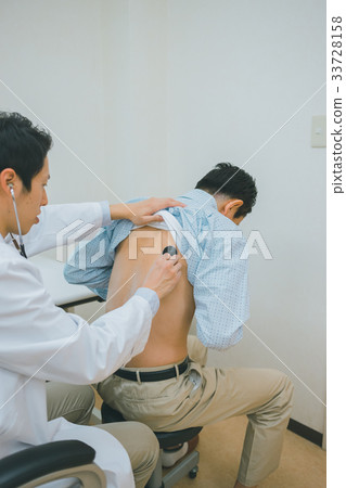 auscultation, Auscultating, back 33728158