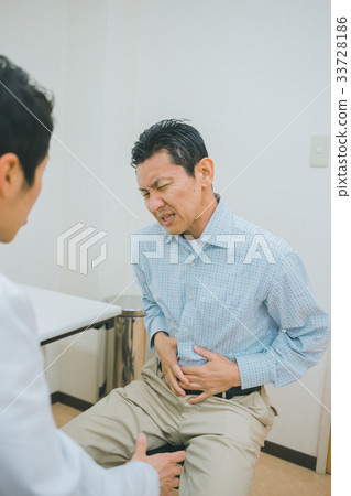 肚子痛 胃痛 腹痛 33728186