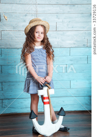 little girl with an anchor 33729116