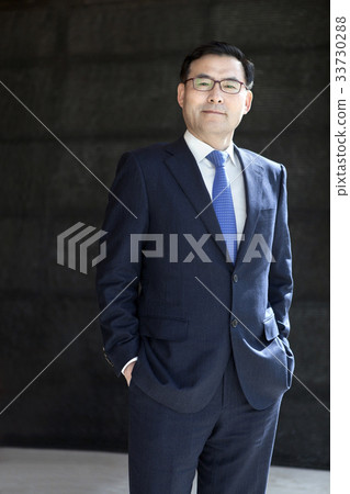 Businessman Businessman 33730288