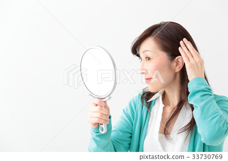 中女護髮 33730769