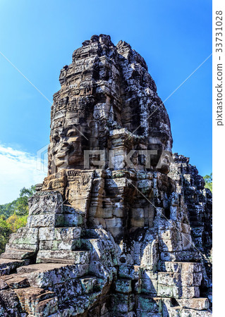 Ancient Bayon temple in Angkor Thom, Siem Reap 33731028