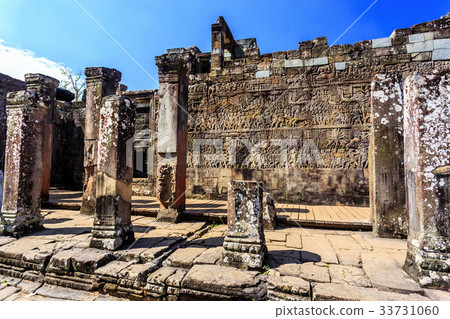 Bayon temple in Angkor Thom, Siem Reap, Cambodia 33731060