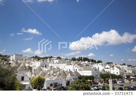 Alberobello 33731473