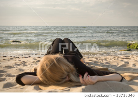 blond woman relax blond woman relax 33735346