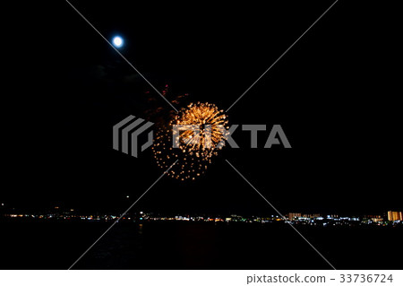 Yokosuka Fireworks Festival Yokosuka Kaito Festival ~ View from the US Navy Base ~ August 5, 2017 (Kanagawa Prefecture 33736724