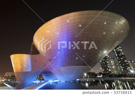Triball, Central Park, Songdo, Yeonsu-gu, Incheon 33738815
