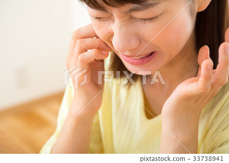 牙痛牙齒蛀牙負面形像不良身體狀況女性肖像20年代30年代 33738941