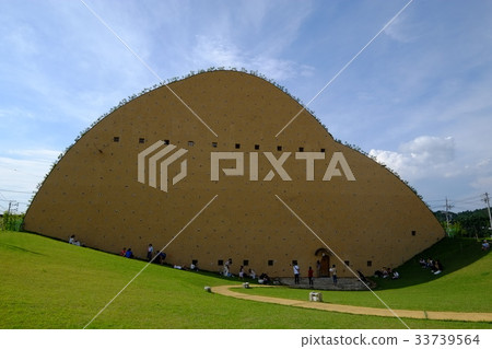 Tajimi City Mosaic Tile Museum (horizontal) 33739564