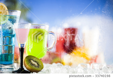 Exotic summer drinks 33740198