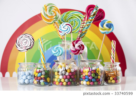 Different colorful sweets and lollipops 33740599