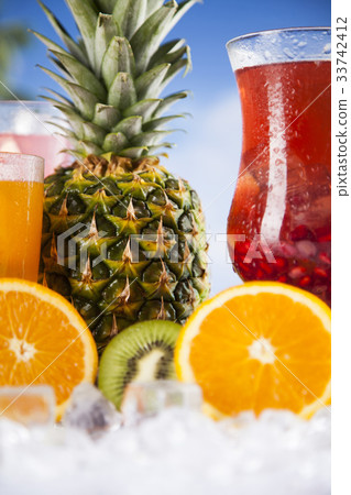 Summer drink,palm branch and Fresh tropical fruits 33742412
