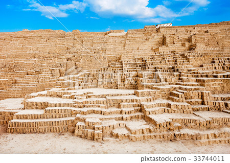 Huaca Pucllana, Lima 33744011