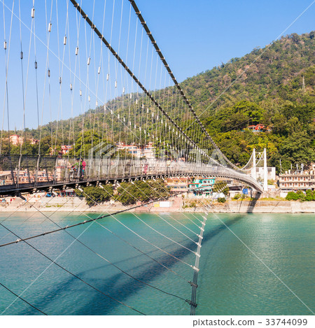 Bridge in Rishikesh 33744099