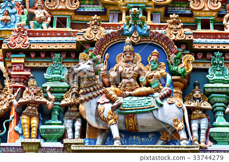 Relief of Menakshi Temple Relief of Menakshi Temple 33744279
