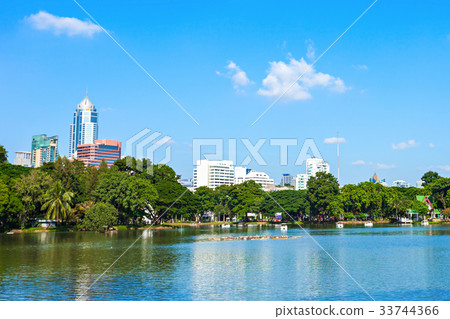 Lumphini Park 33744366