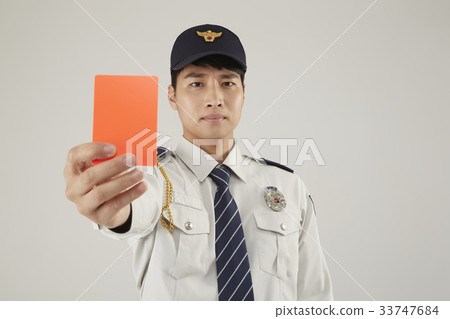 Police officer 33747684