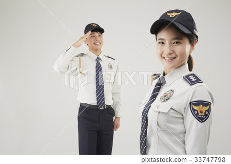 Police officer 33747798